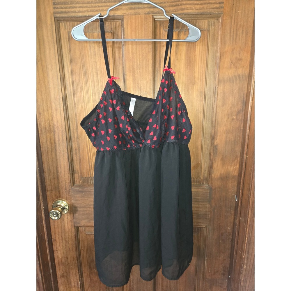 Cacique Womens Plus Size 26/28 Black Red Heart Print Mesh Babydoll Chemise‎